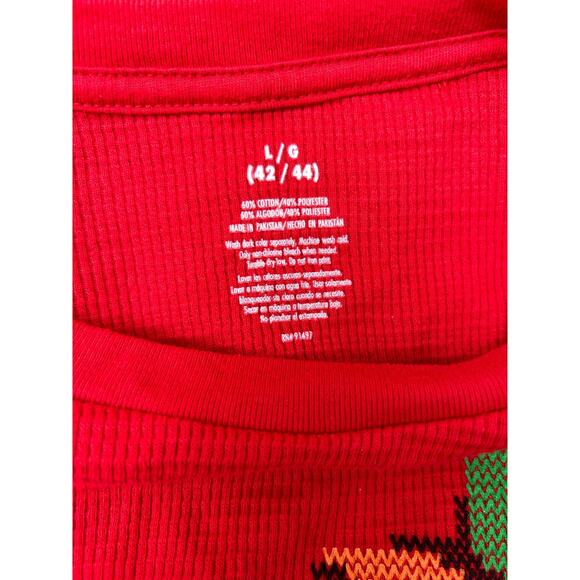 Adult Large Christmas Shirt Santa Needle Point Thermal Ugly Sweater GUC - Picture 2 of 3